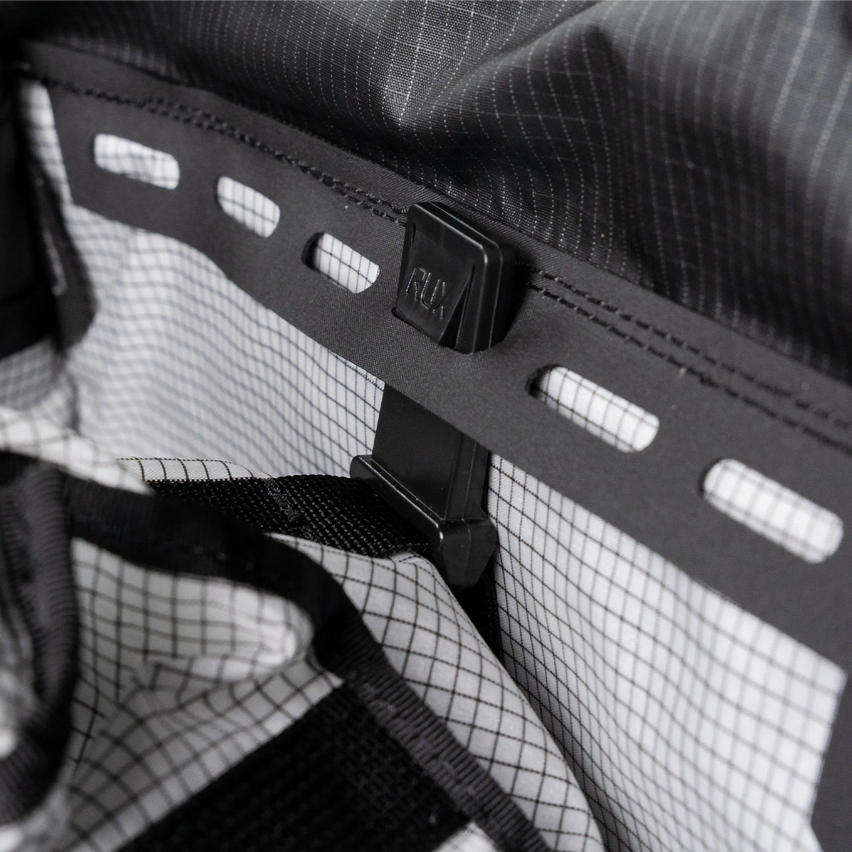 RUX Duffel Box