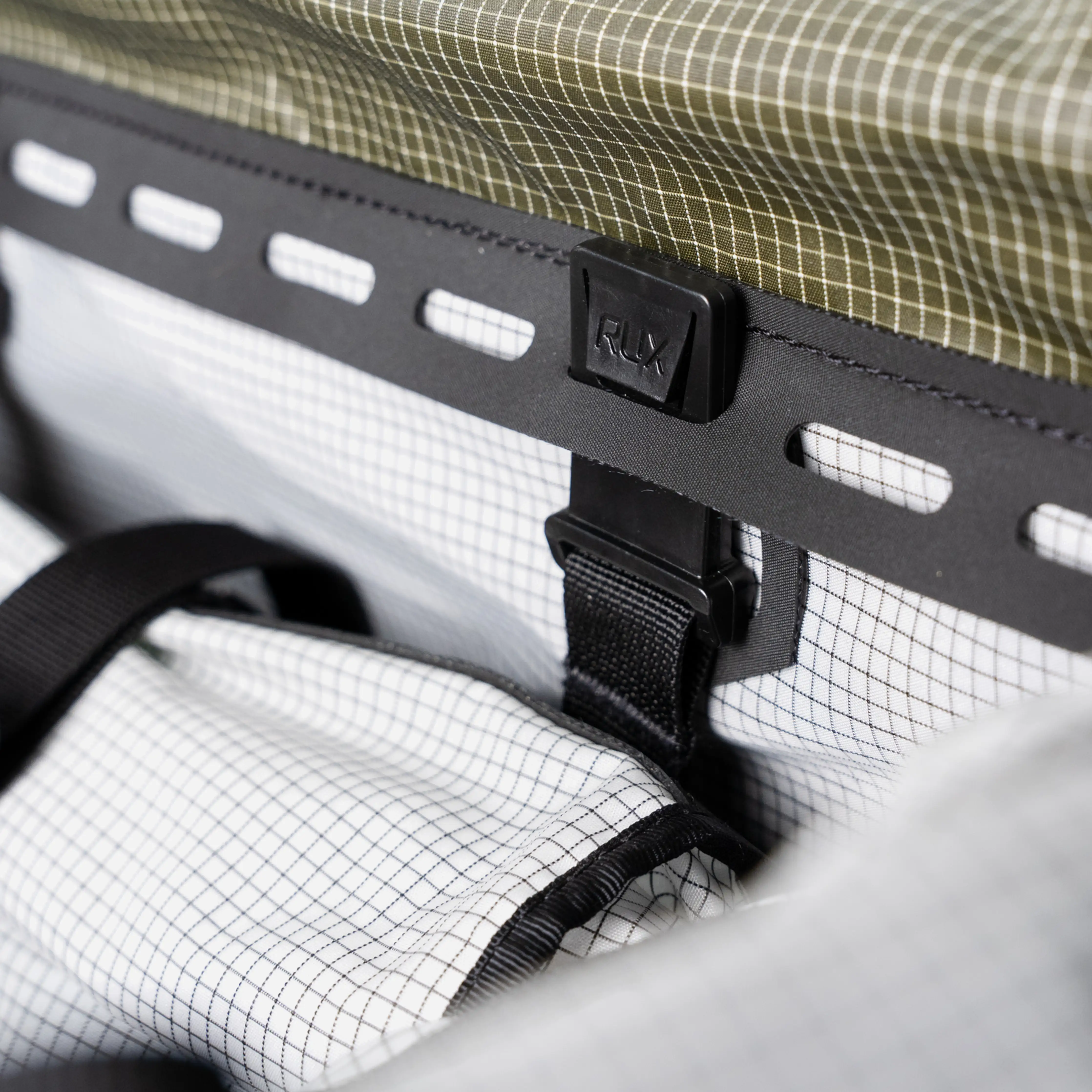 RUX Duffel Box 55L - Green